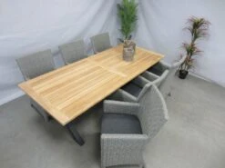 Te Velde Tuinmeubelen Amy Tuinstoel Met Lucan Teak Tuintafel -Tuin Hart Boutique 2 2 te velde tuinmeubelen amy met lucan teak tafel stoel boven amylucan240