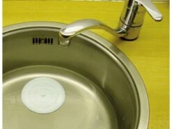 Travelsafe Elastische Waslijn En Afvoerstop -Tuin Hart Boutique 26 1 travelsafe elastische waslijn en afvoerstop ts0364