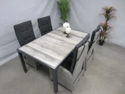 Tuin Hart Boutique -Tuin Hart Boutique 9 1 te velde tuinmeubelen ross tuinstoel met hartman tanger tuintafel boven rosstanger168